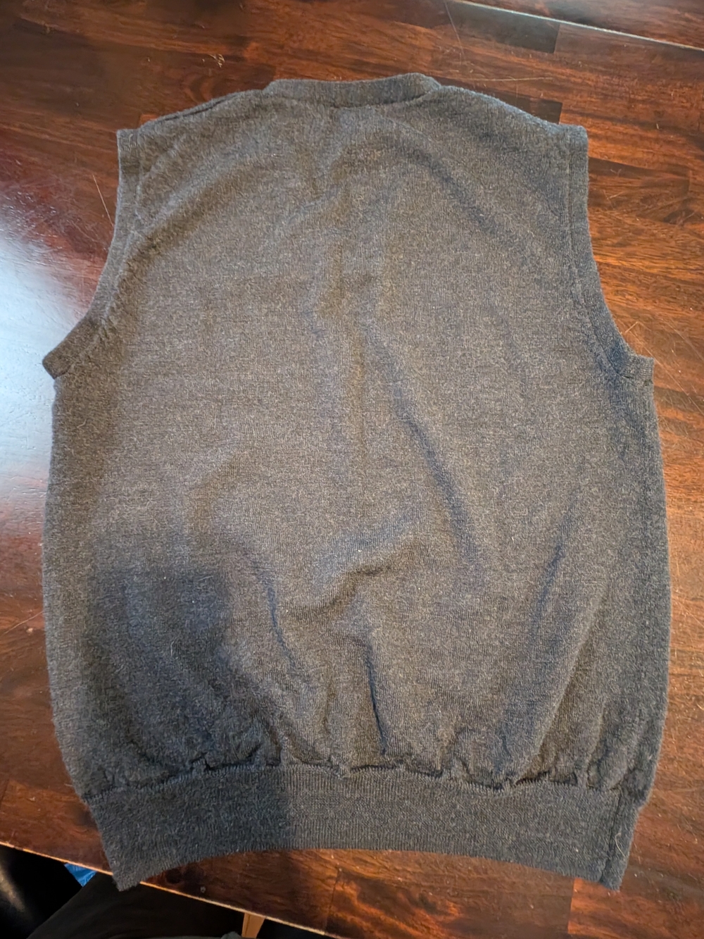 J. Crew 100% Merino Wool M Charcoal V-Neck Sweater Vest, Men's M - Picture 6 of 6
